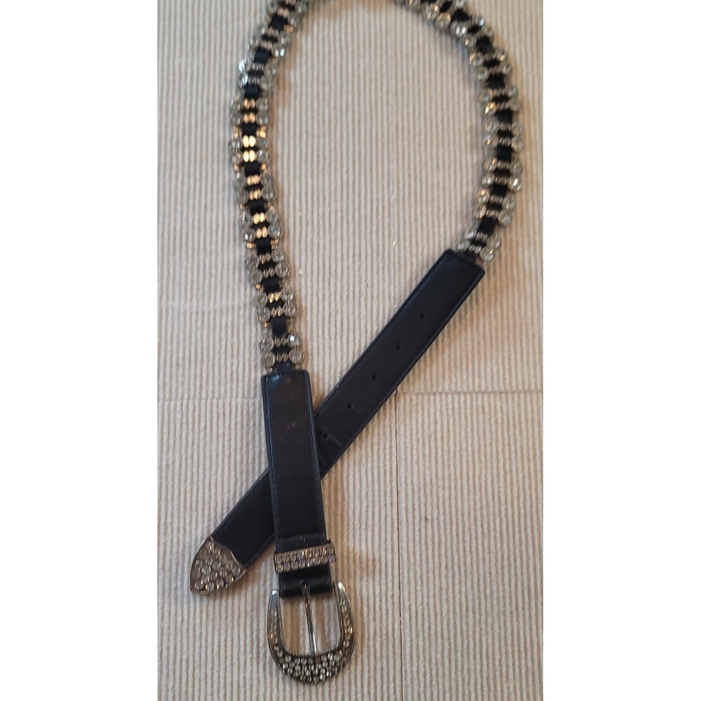 Western womens belt leather rinestones silver buckle beaded size 40in